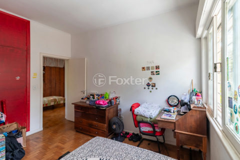 Image 40 - 1033703