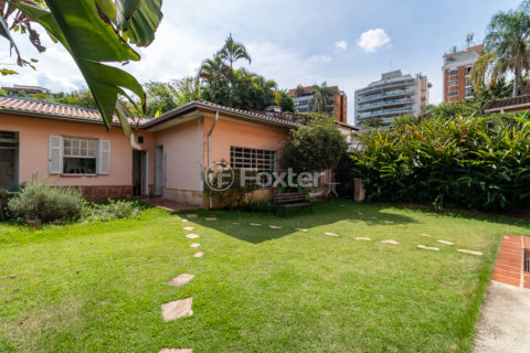 Image 9 - 1033703