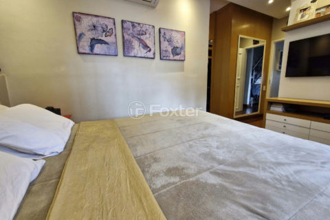 Image 41 - 1033724