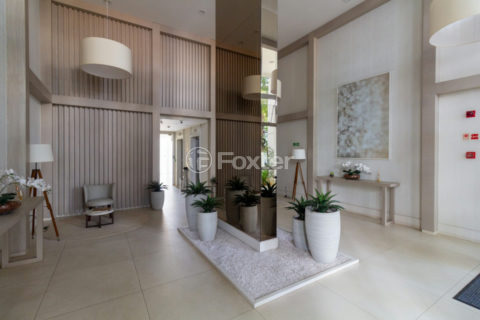 Image 40 - 1033727