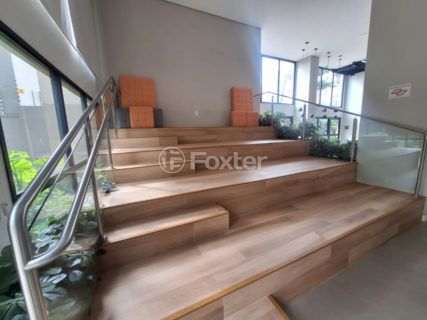 Image 47 - 1033728