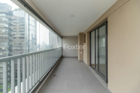 Image 9 - 1033736