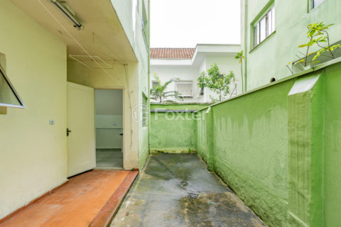 Image 27 - 1033737
