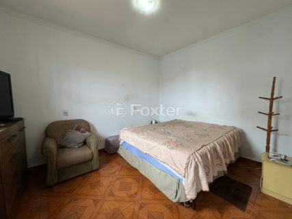Image 9 - 1033744