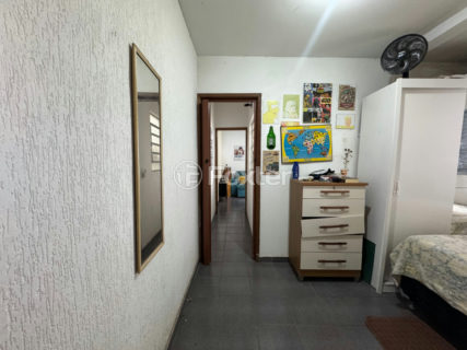 Image 36 - 1033744