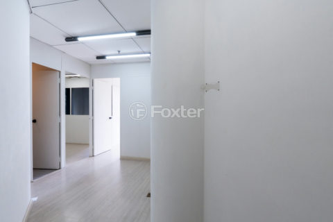 Image 9 - 1033748