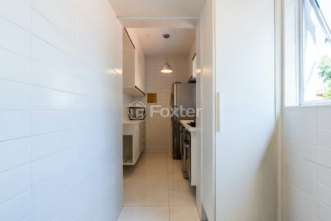 Image 35 - 1033751