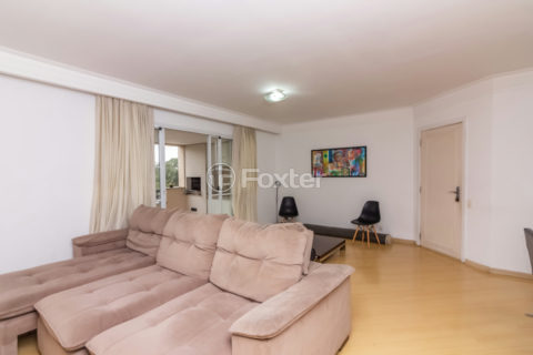 Image 30 - 1033763