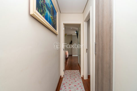 Image 17 - 1033771
