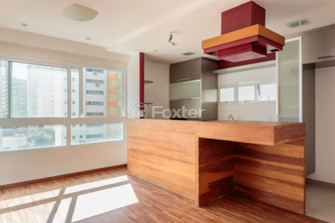 Image 7 - 1033775