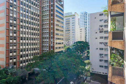 Image 20 - 1033775