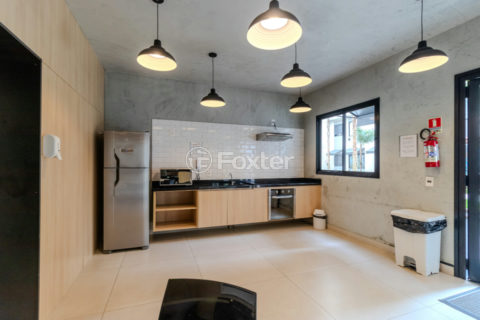 Image 25 - 1033777