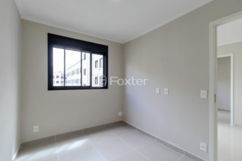 Image 10 - 1033777