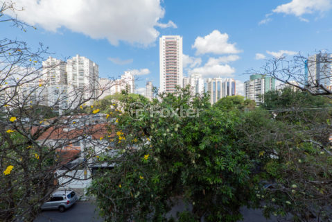 Image 37 - 1033781