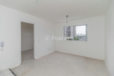 Image 4 - 1033782