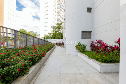 Image 39 - 1033783
