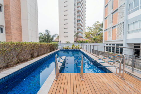 Image 37 - 1033783