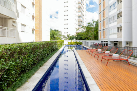 Image 40 - 1033783