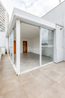 Image 31 - 1033783