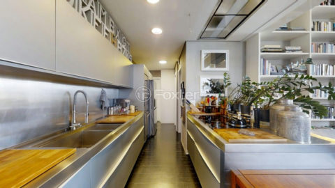 Image 3 - 1033788