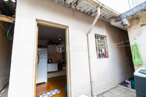 Image 27 - 1033798