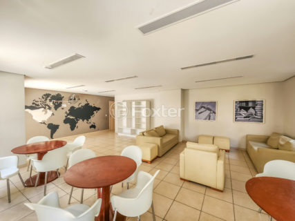 Image 32 - 1033801
