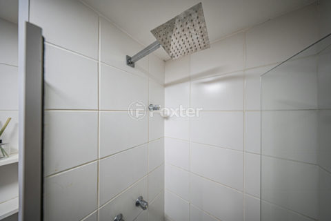 Image 10 - 1033804