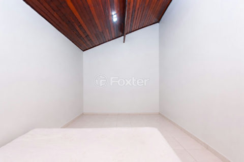 Image 44 - 1033813