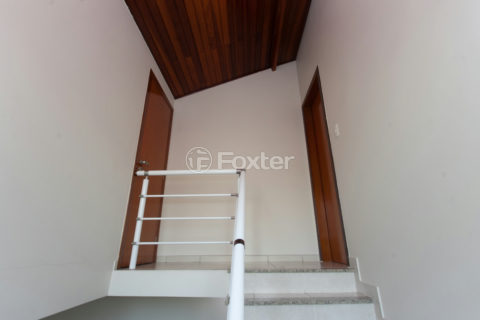 Image 43 - 1033813
