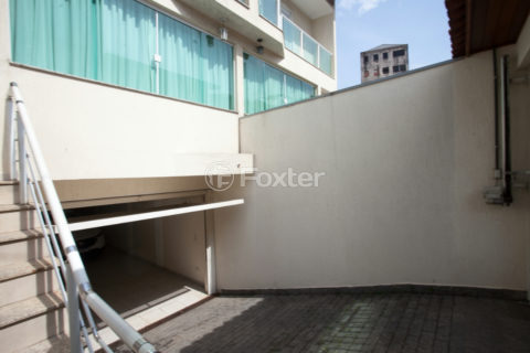 Image 47 - 1033813