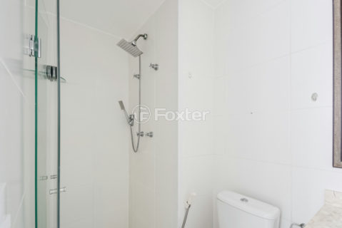 Image 16 - 1033814