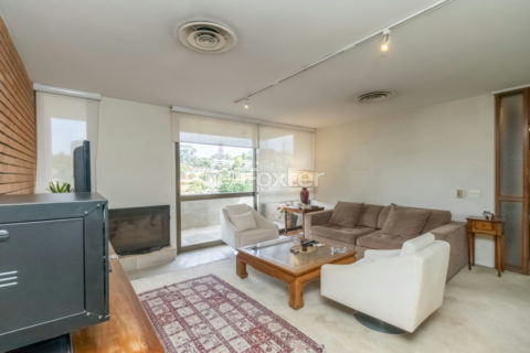 Image 32 - 1033820