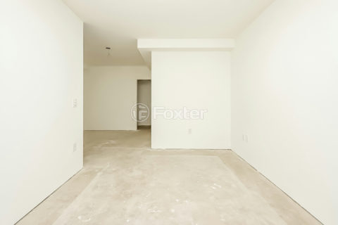Image 31 - 1033826