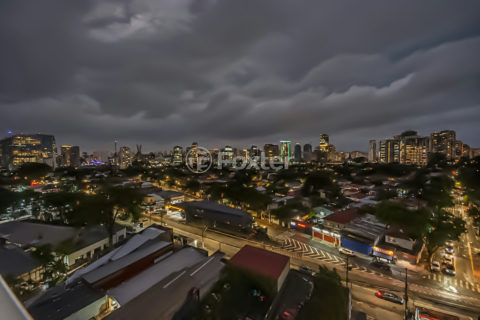 Image 4 - 1033826