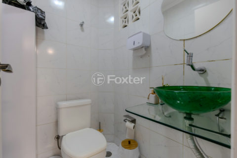 Image 7 - 1033836