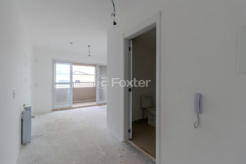 Image 4 - 1033837