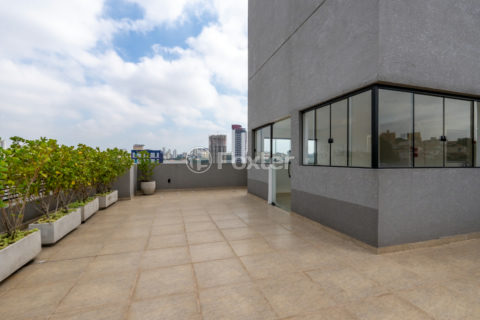 Image 21 - 1033840