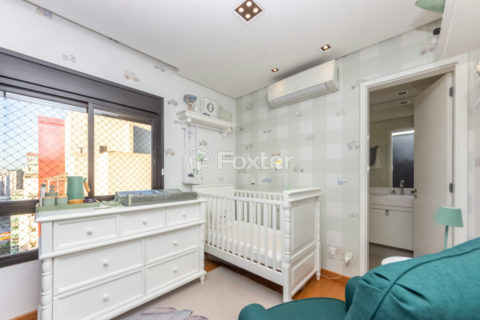 Image 35 - 1033842