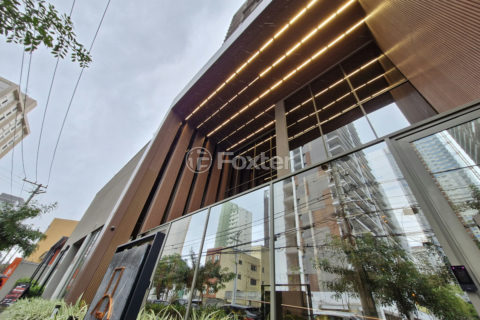 Image 61 - 1033843