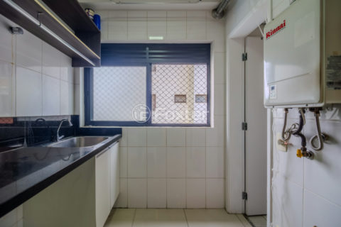 Image 38 - 1033845