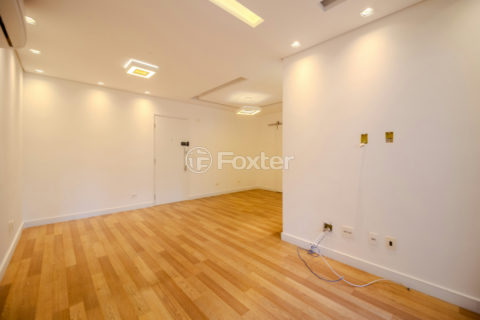 Image 7 - 1033845