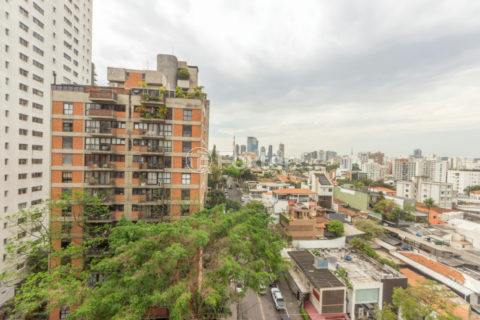 Image 14 - 1033847