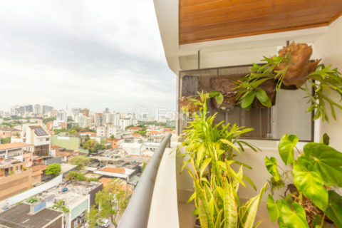 Image 15 - 1033847