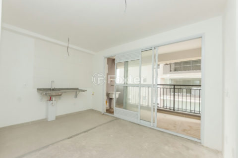 Image 4 - 1033854