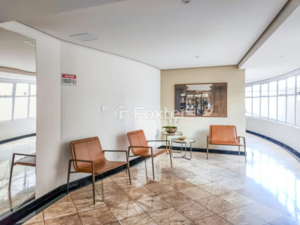 Image 35 - 1033857