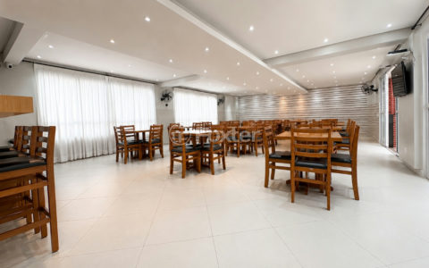 Image 39 - 1033858