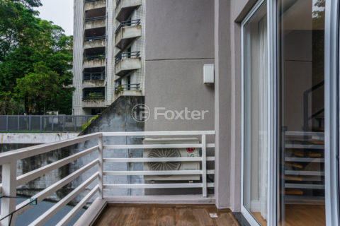 Image 5 - 1033870
