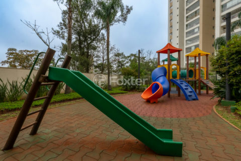 Image 43 - 1033873