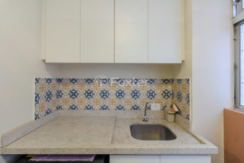 Image 28 - 1033876