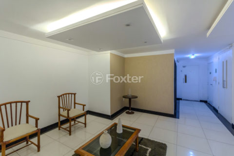 Image 42 - 1033876